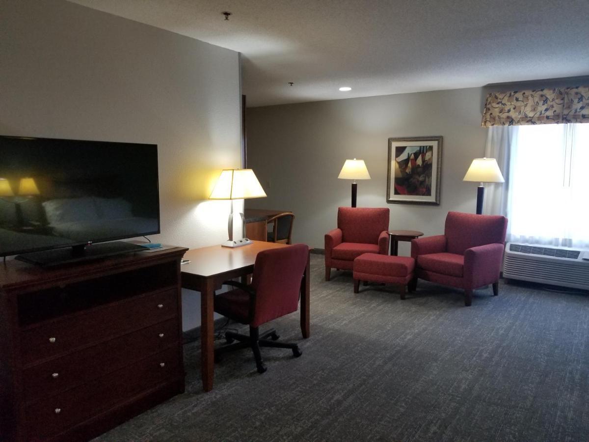 Wingate By Wyndham Savannah I-95 North Port Wentworth Eksteriør billede